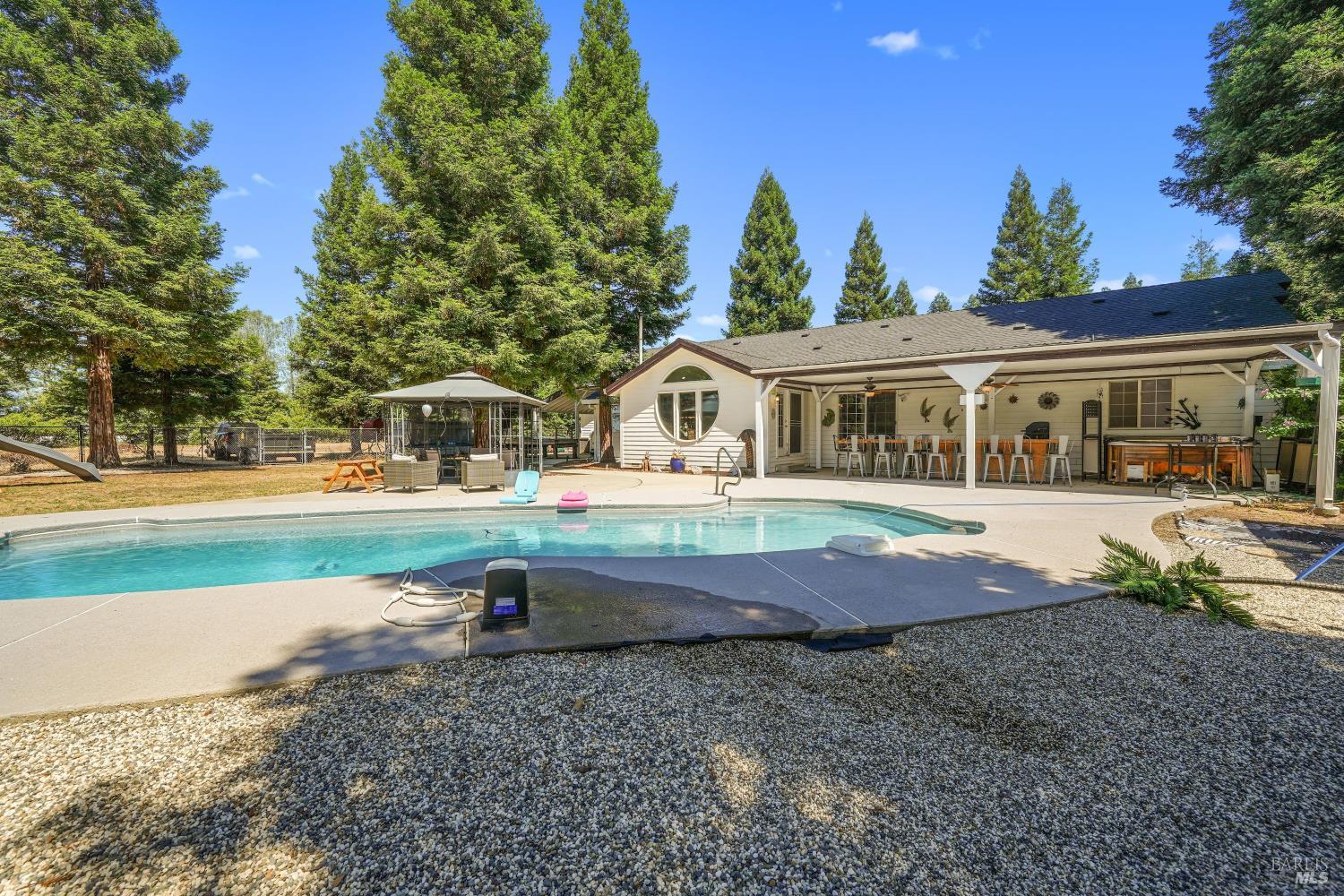 15947 Butterfield Lane Anderson CA 96007