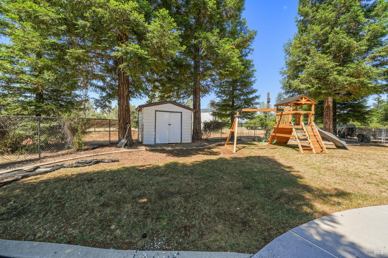 15947 Butterfield Lane Anderson CA 96007