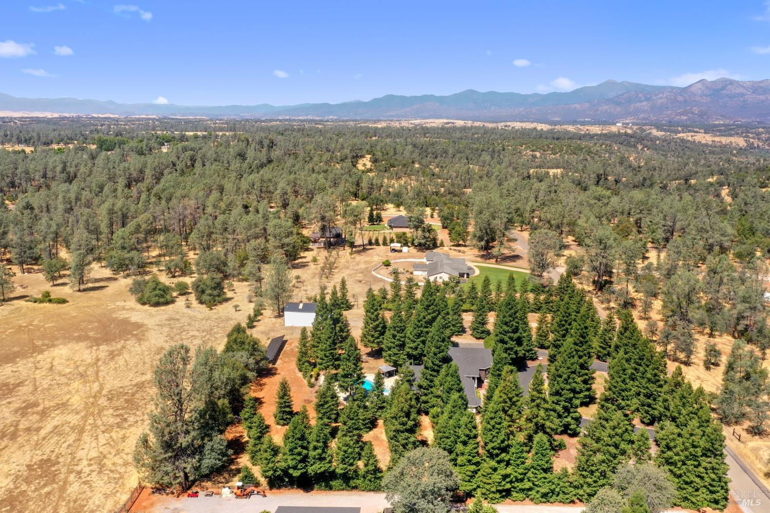 15947 Butterfield Lane Anderson CA 96007