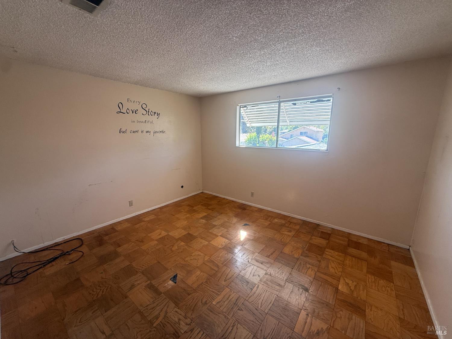 806 Finch Way Fairfield CA 94533