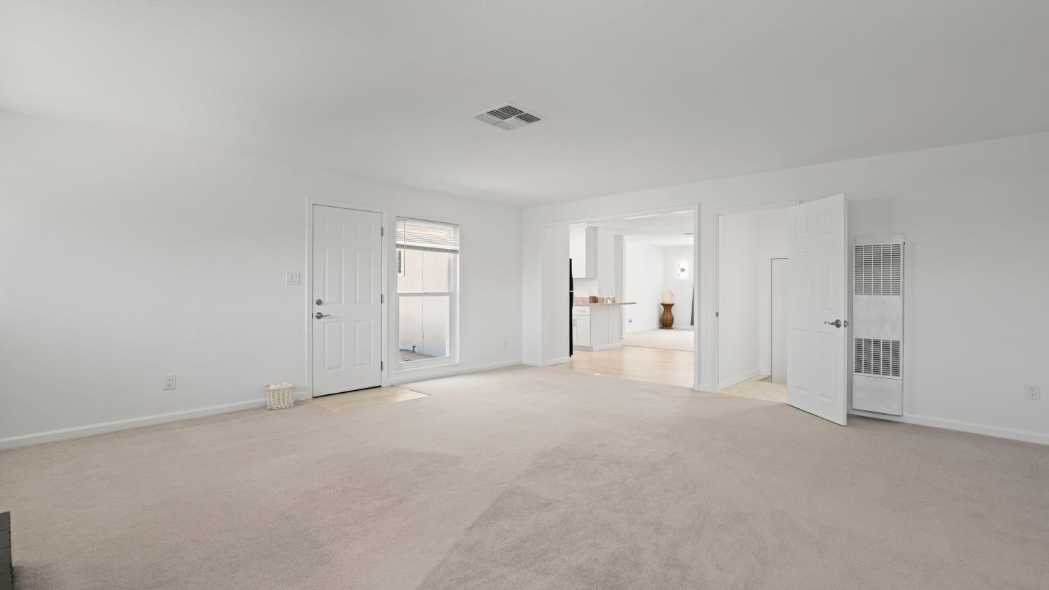 2043 Edwin Way Sacramento CA 95825