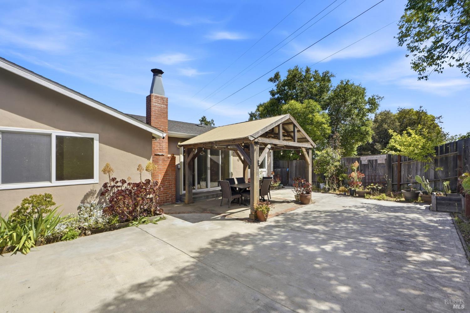 165 Alameda De La Loma Novato CA 94949