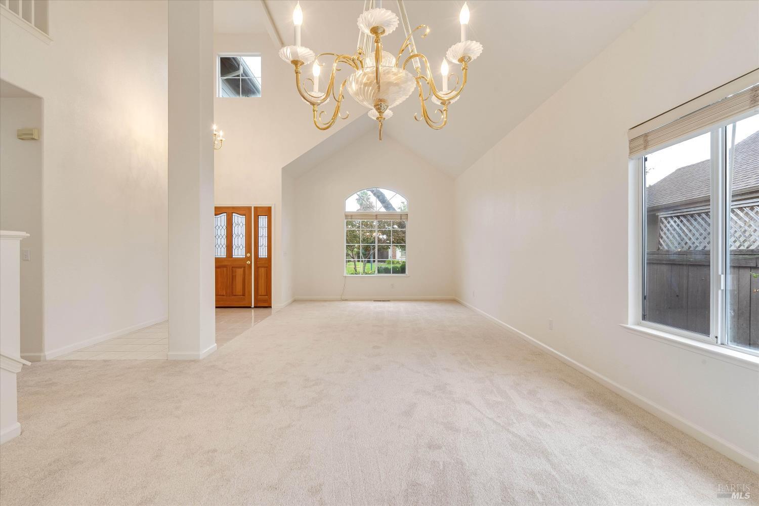 1063 Elsbree Lane Windsor CA 95492