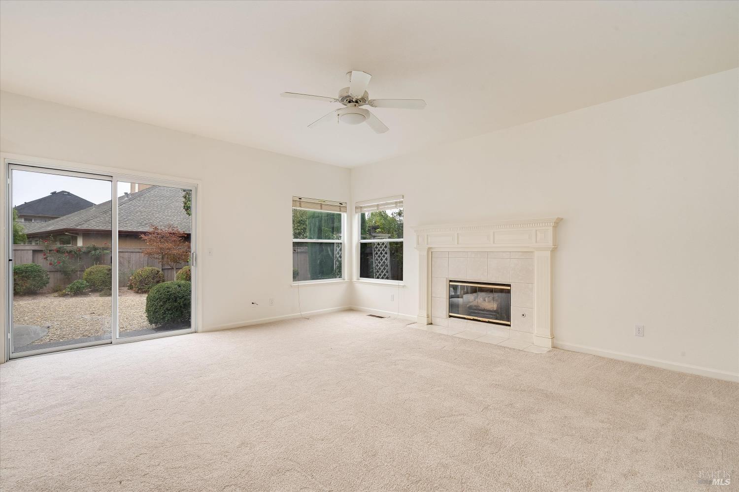 1063 Elsbree Lane Windsor CA 95492