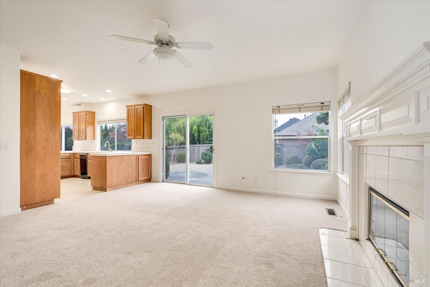 1063 Elsbree Lane Windsor CA 95492