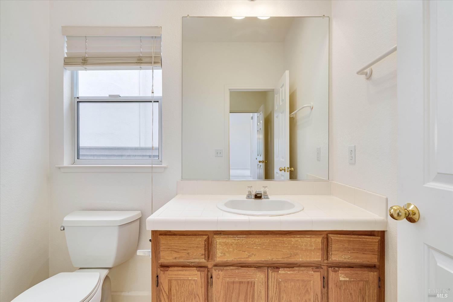 1063 Elsbree Lane Windsor CA 95492