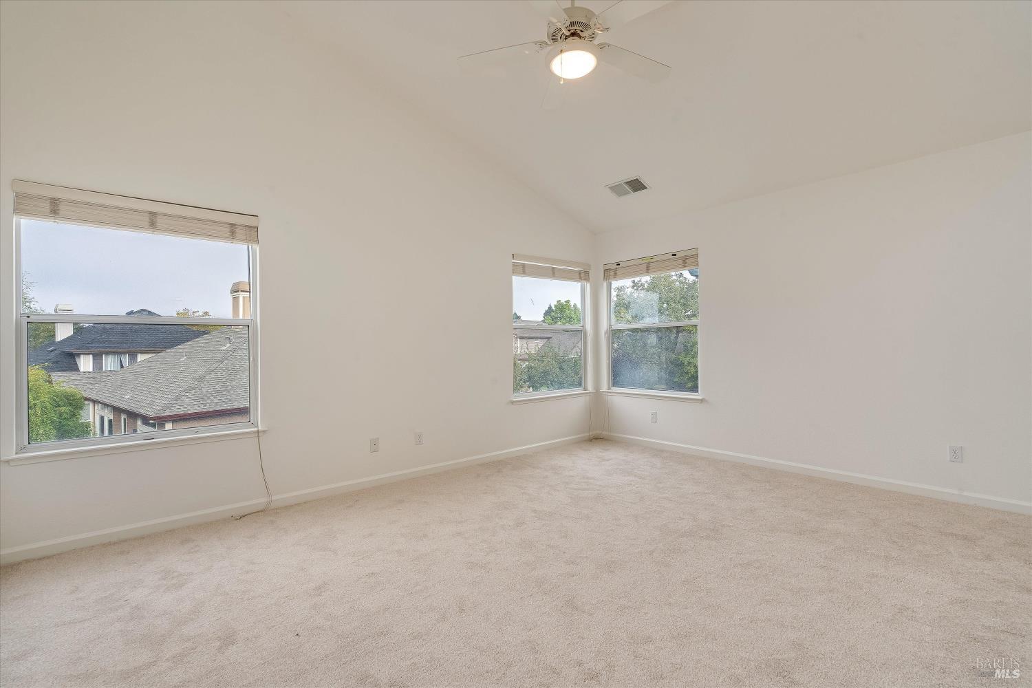 1063 Elsbree Lane Windsor CA 95492