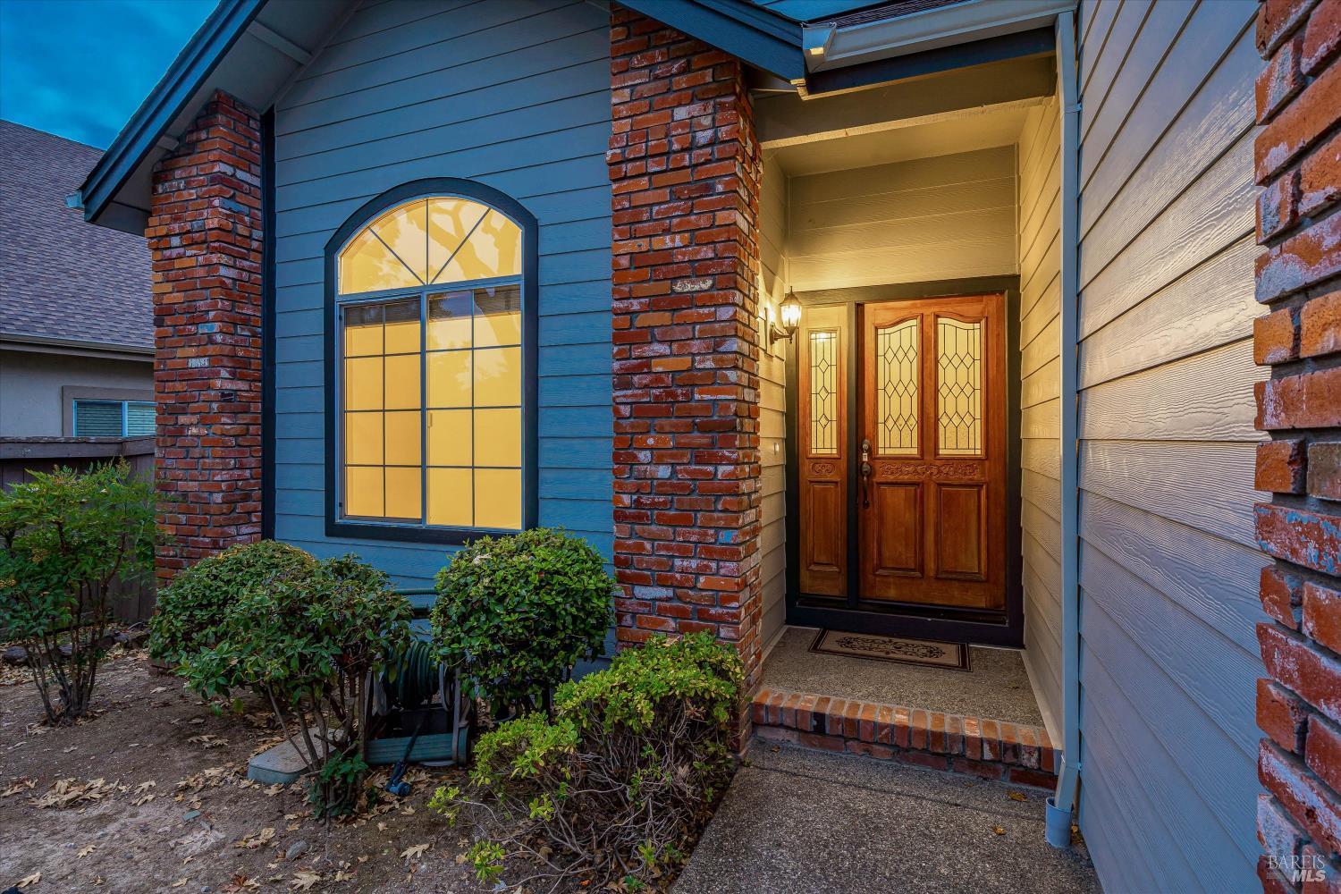 1063 Elsbree Lane Windsor CA 95492
