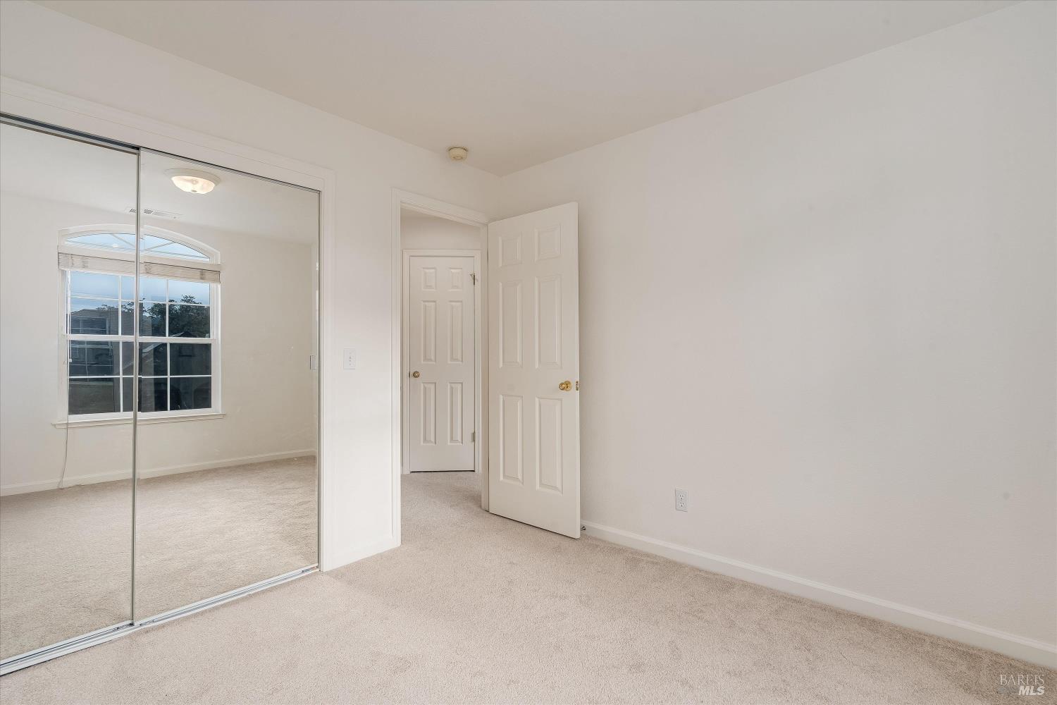 1063 Elsbree Lane Windsor CA 95492