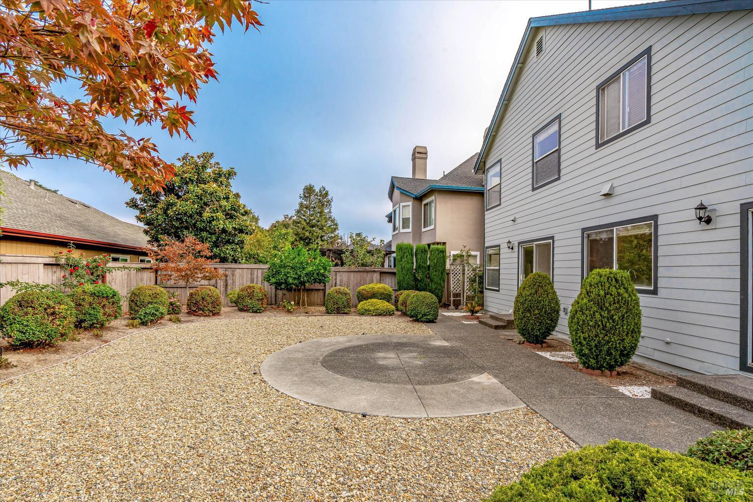 1063 Elsbree Lane Windsor CA 95492