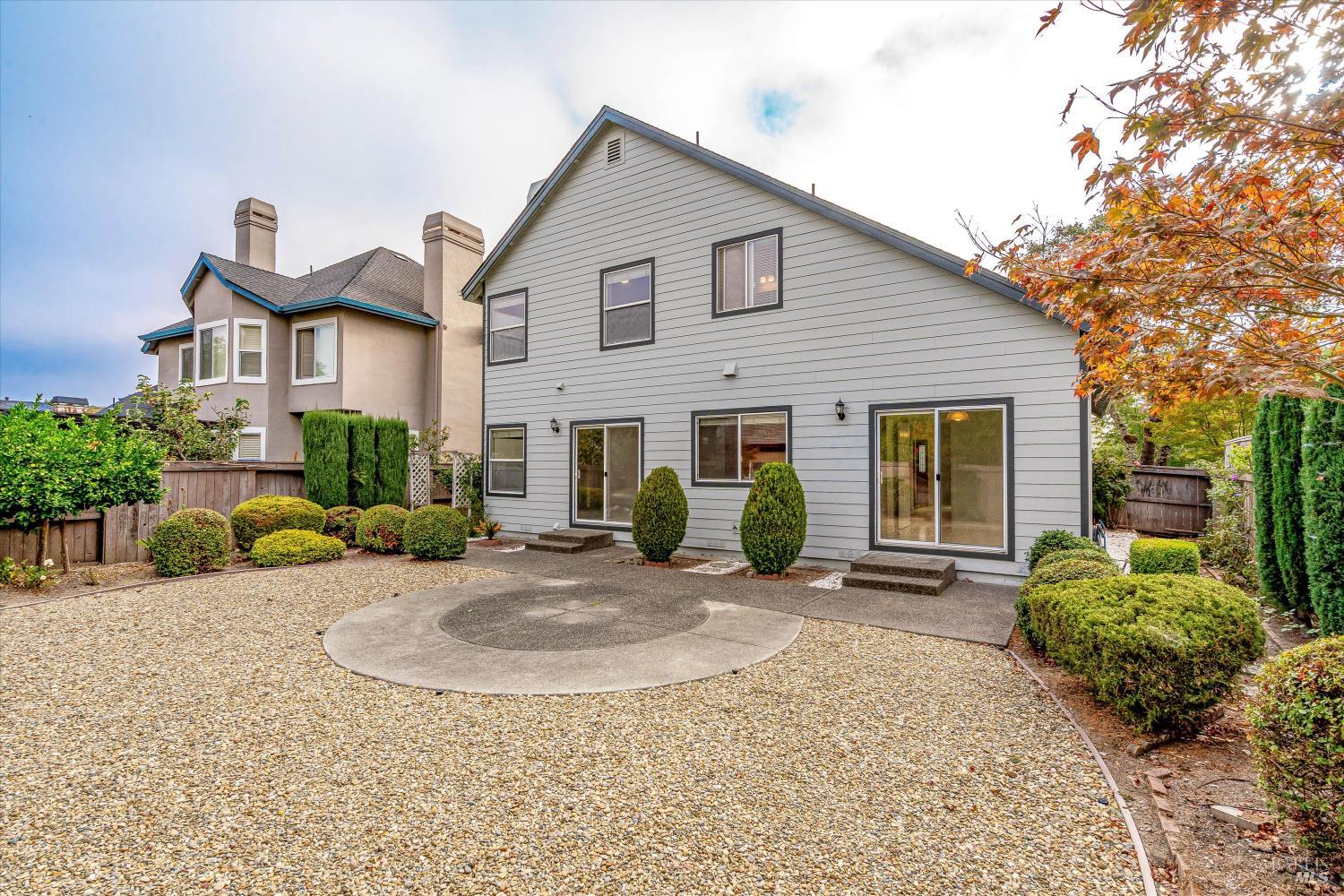1063 Elsbree Lane Windsor CA 95492