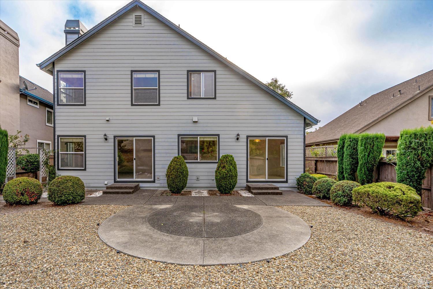 1063 Elsbree Lane Windsor CA 95492