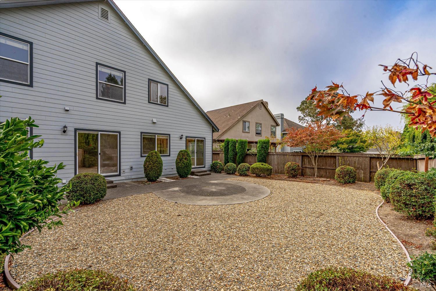 1063 Elsbree Lane Windsor CA 95492