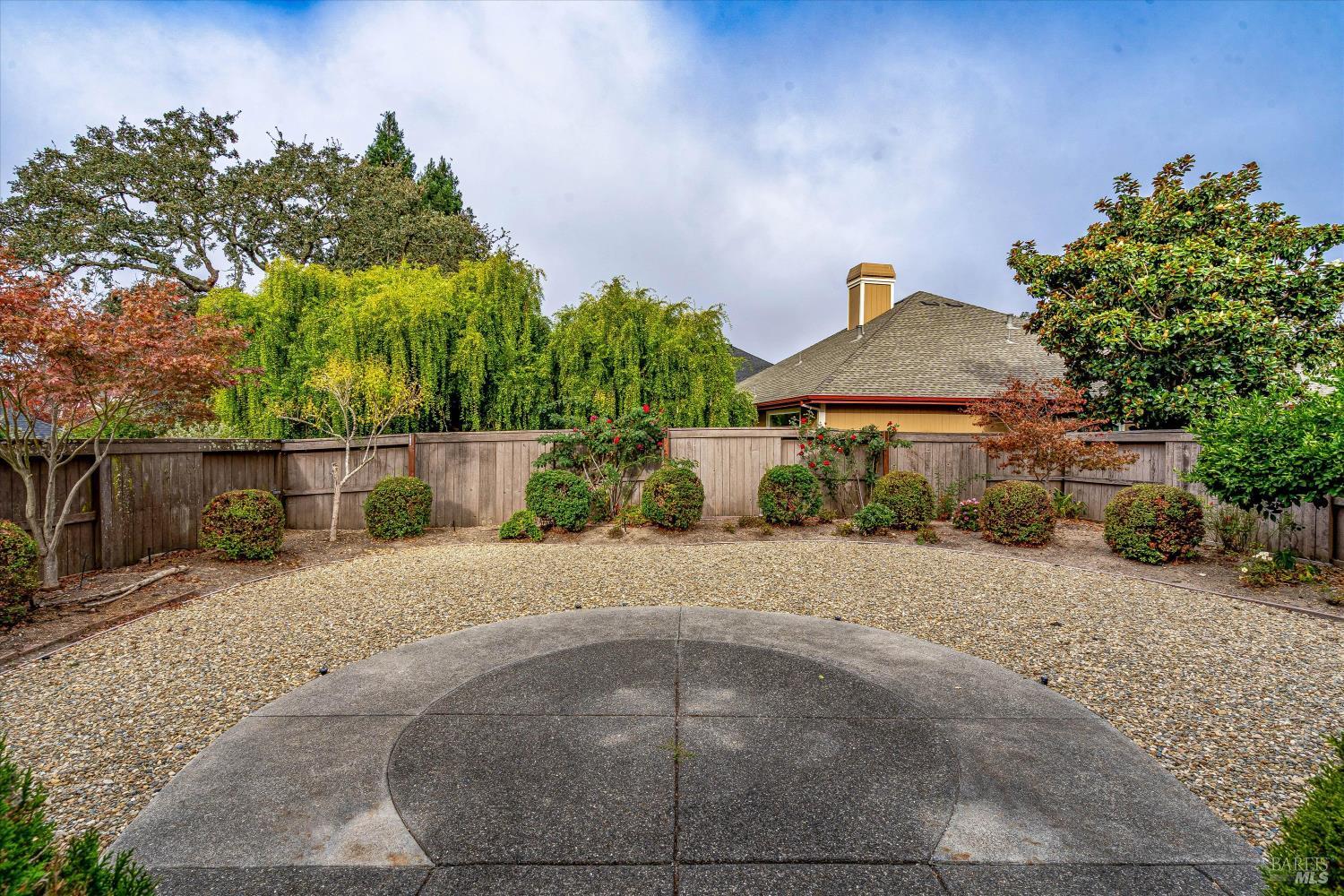 1063 Elsbree Lane Windsor CA 95492