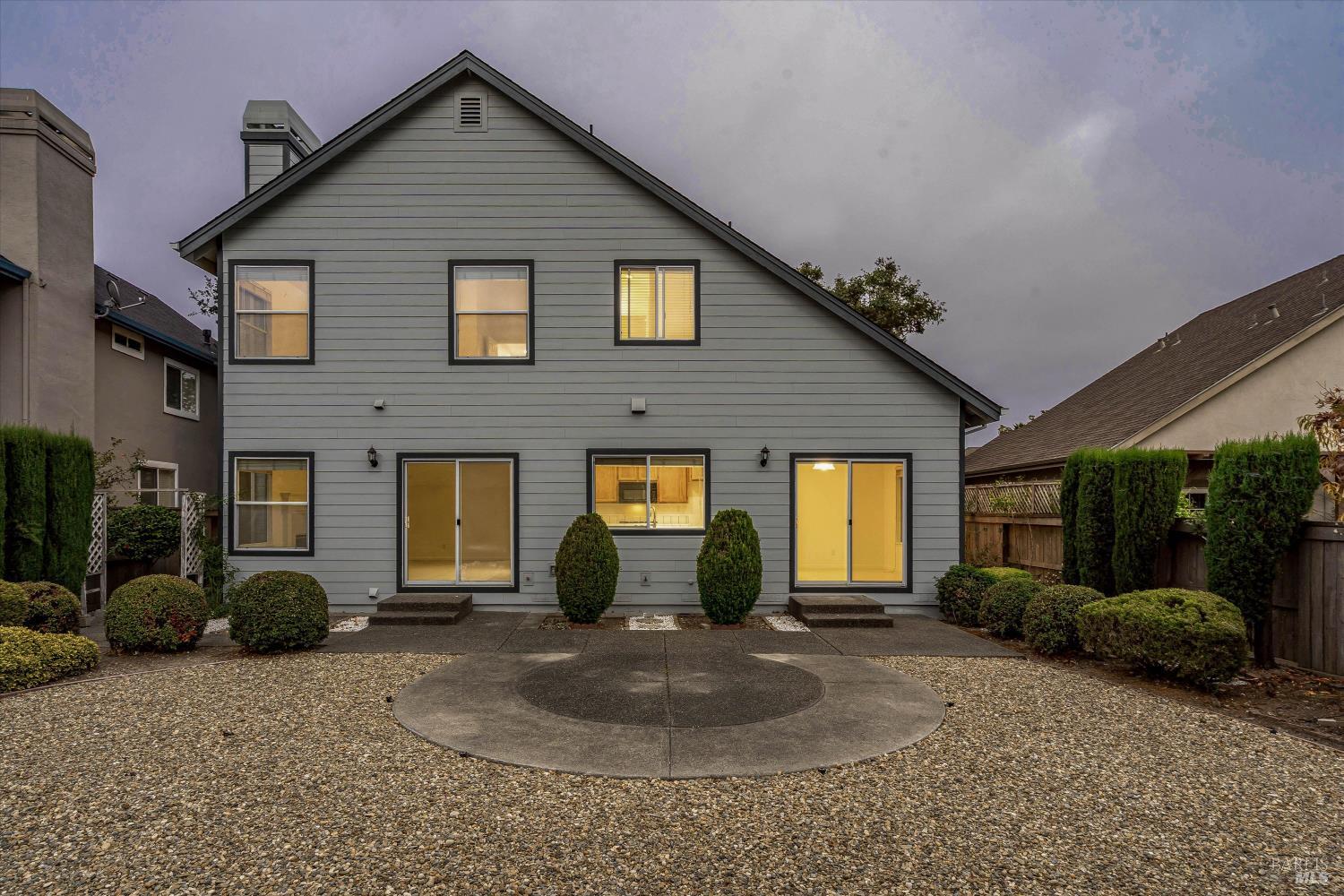 1063 Elsbree Lane Windsor CA 95492