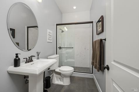 3828 Sedgemoore Drive Santa Rosa CA 95404
