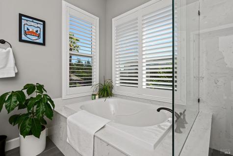 3828 Sedgemoore Drive Santa Rosa CA 95404
