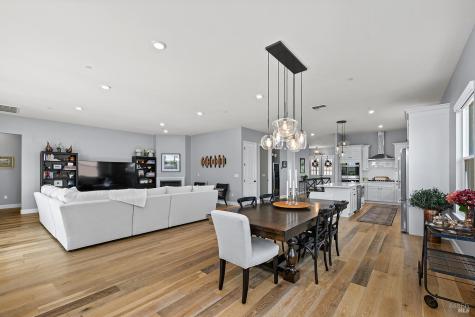 3828 Sedgemoore Drive Santa Rosa CA 95404