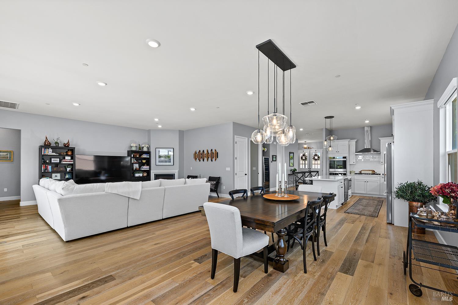 3828 Sedgemoore Drive Santa Rosa CA 95404
