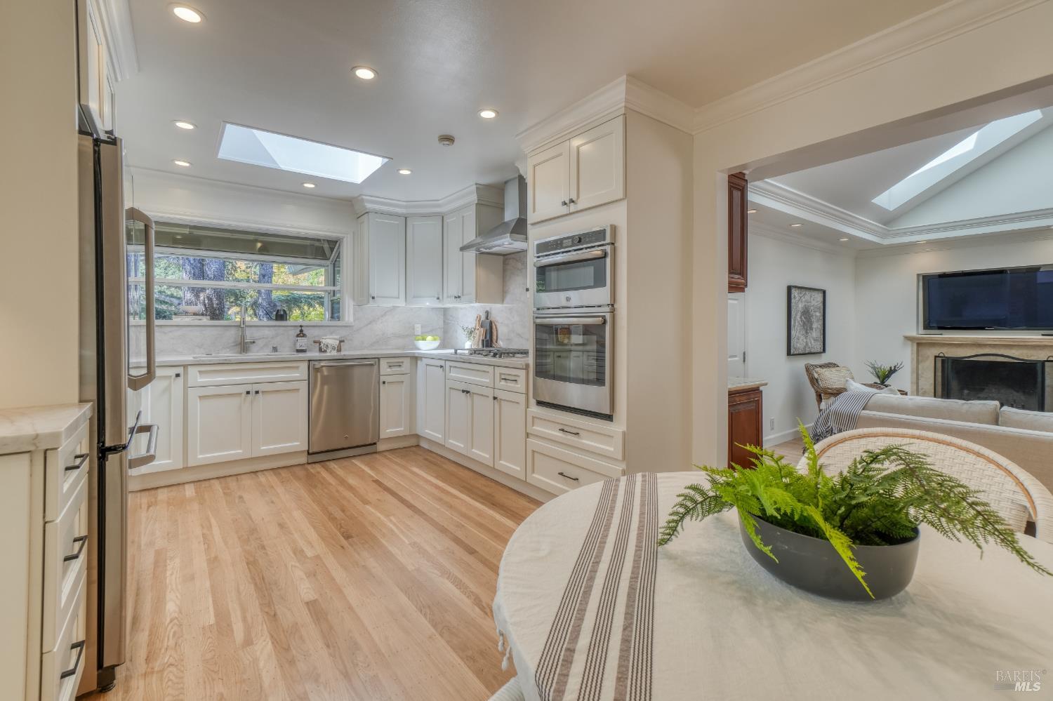 153 Trellis Drive San Rafael CA 94903