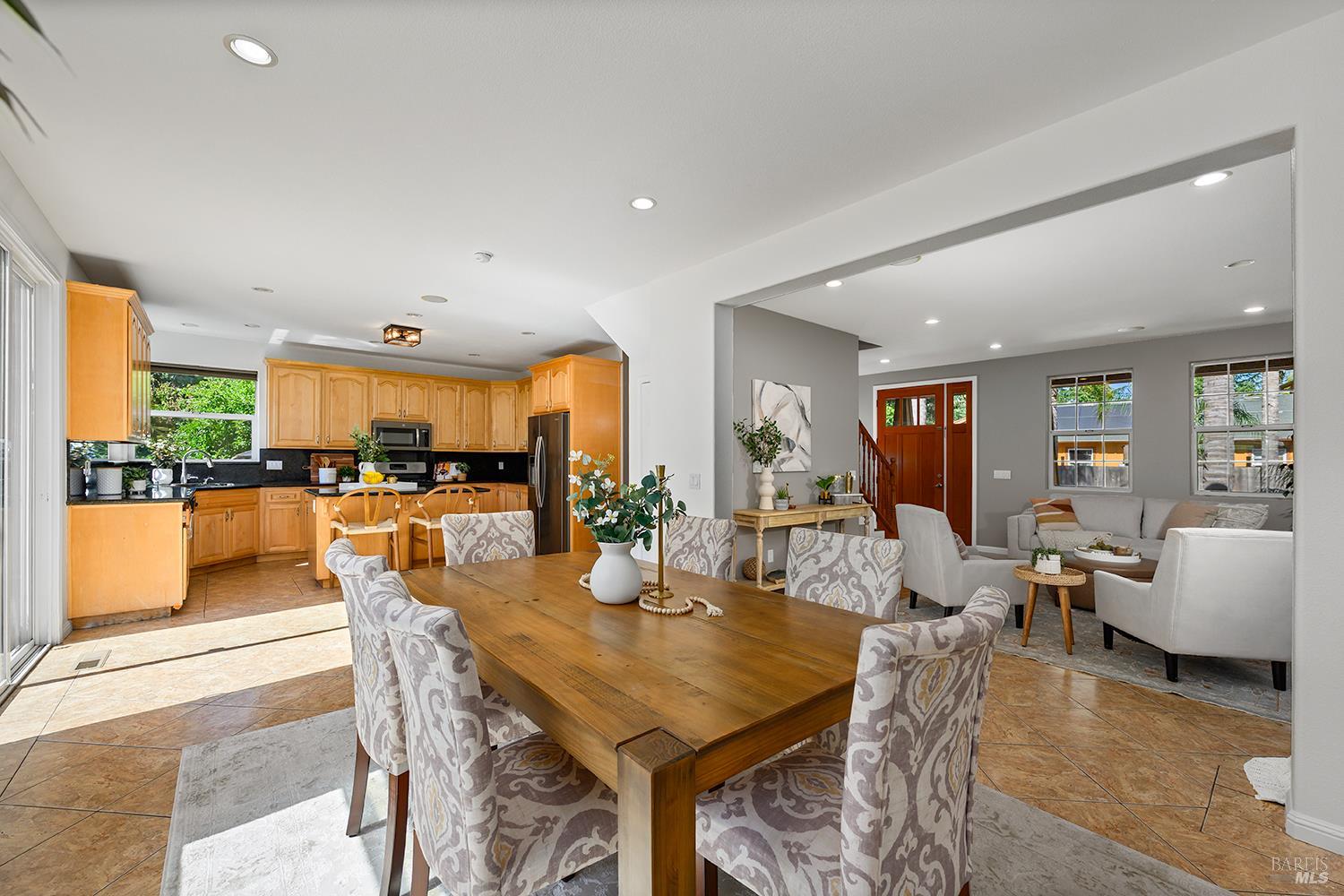 1187 Dutton Avenue Santa Rosa CA 95407