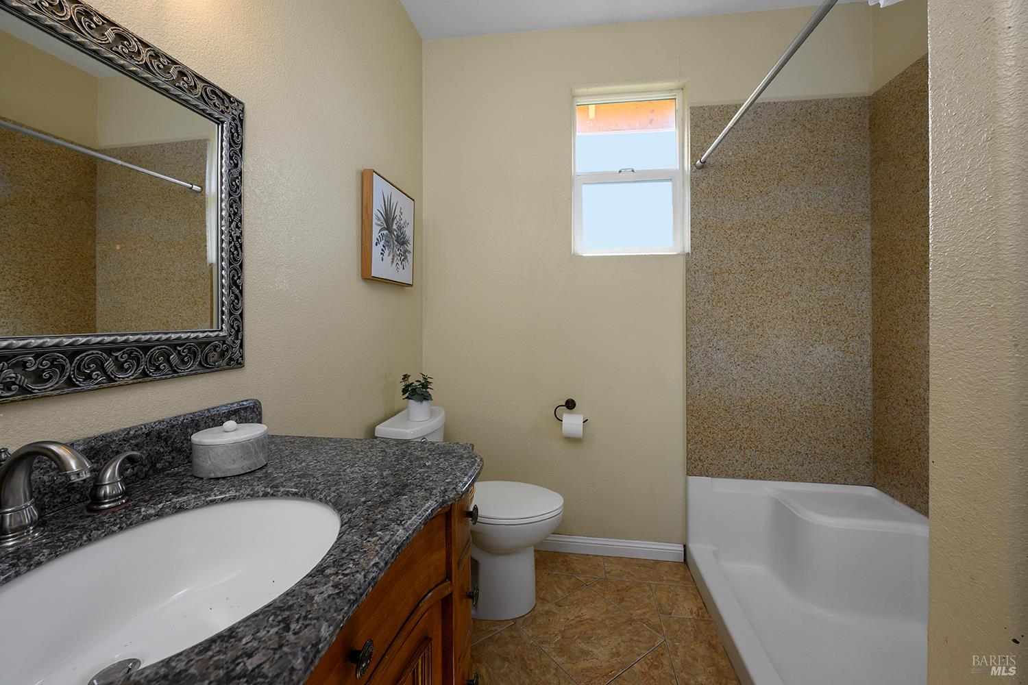 1187 Dutton Avenue Santa Rosa CA 95407