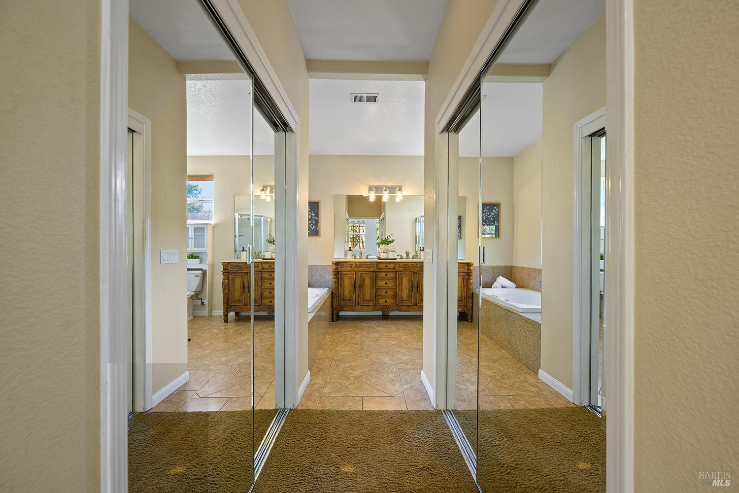 1187 Dutton Avenue Santa Rosa CA 95407