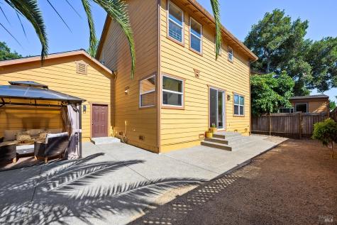 1187 Dutton Avenue Santa Rosa CA 95407