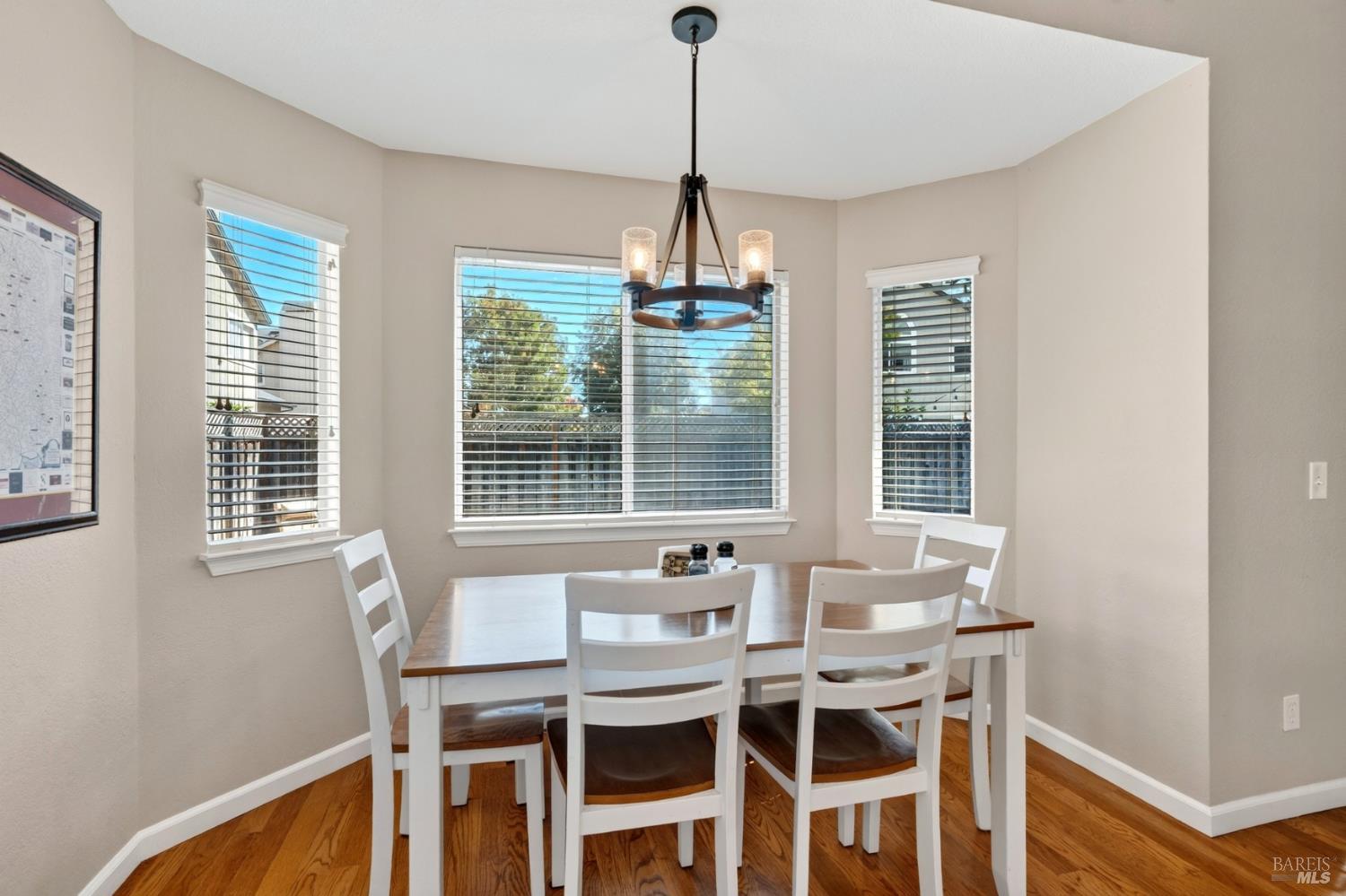 5092 Deerwood Drive Santa Rosa CA 95403