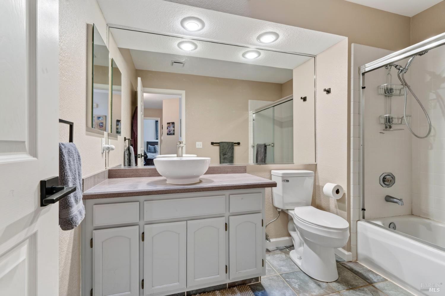 5092 Deerwood Drive Santa Rosa CA 95403