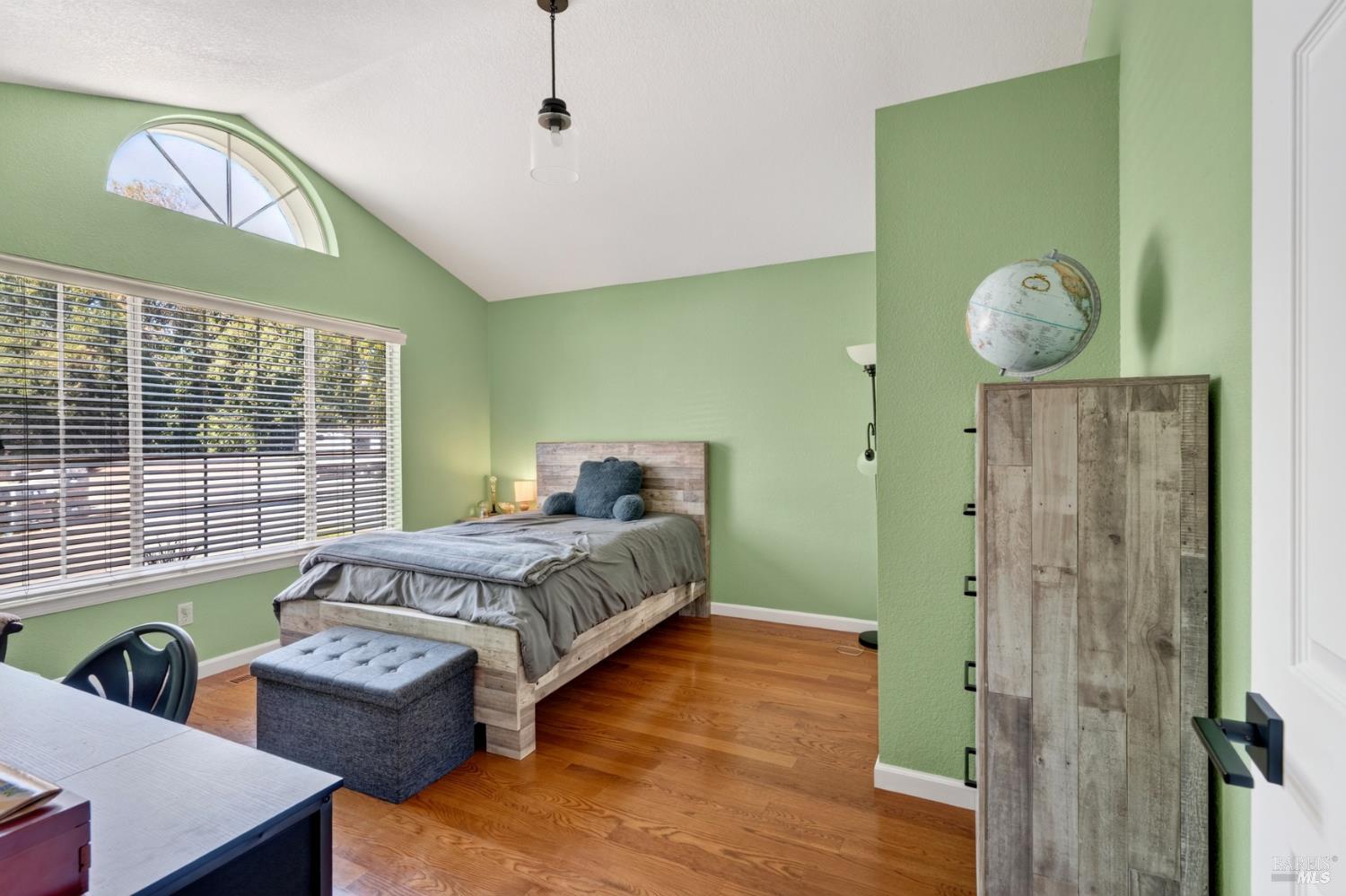 5092 Deerwood Drive Santa Rosa CA 95403