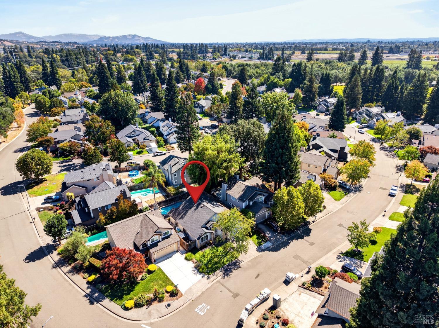 5092 Deerwood Drive Santa Rosa CA 95403