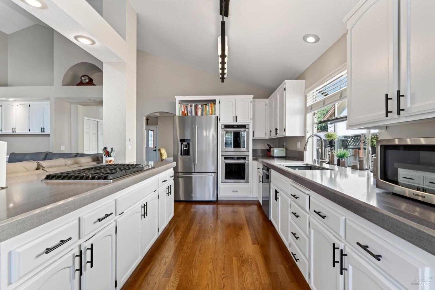 5092 Deerwood Drive Santa Rosa CA 95403