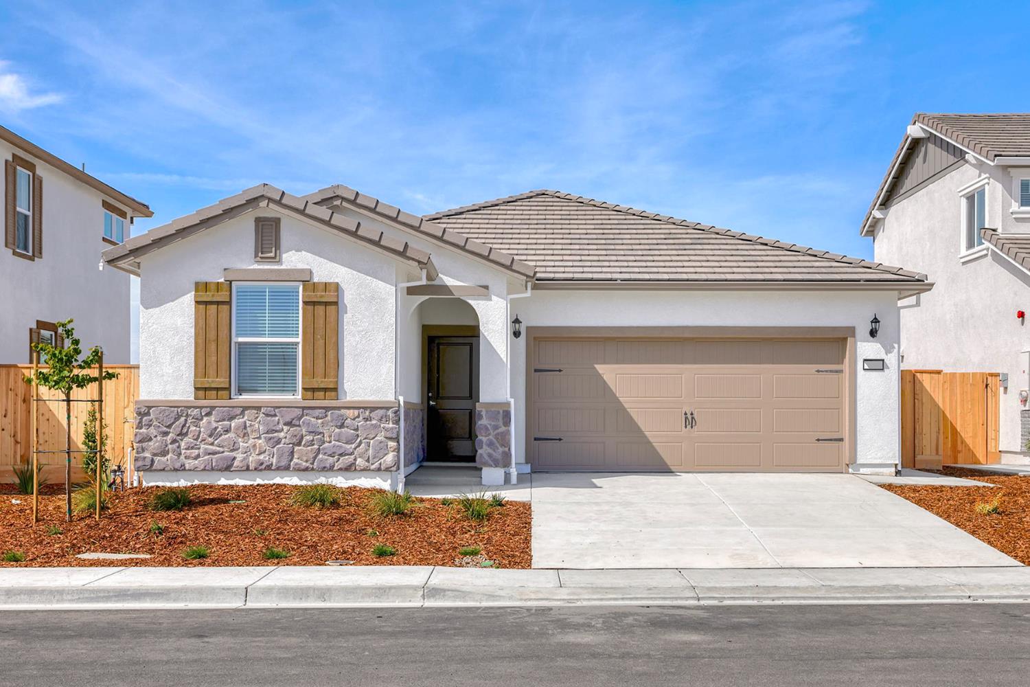 817 Helmsley Lane Patterson CA 95363
