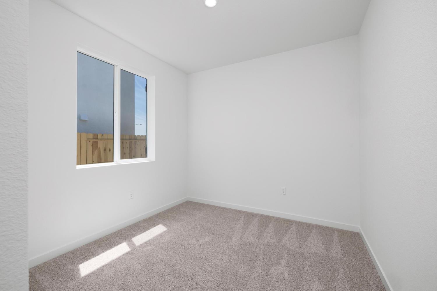 817 Helmsley Lane Patterson CA 95363