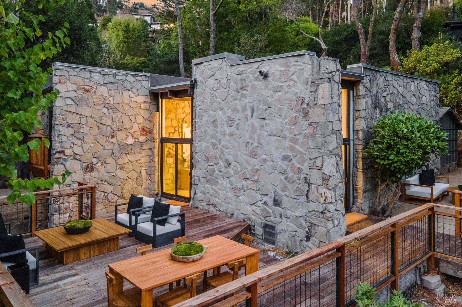 425 Montford Avenue Mill Valley CA 94941
