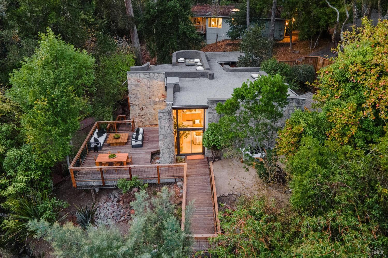 425 Montford Avenue Mill Valley CA 94941