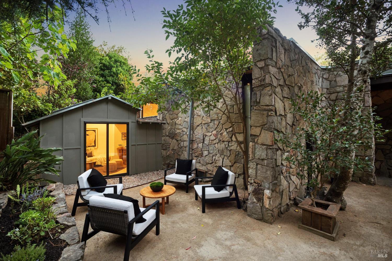425 Montford Avenue Mill Valley CA 94941