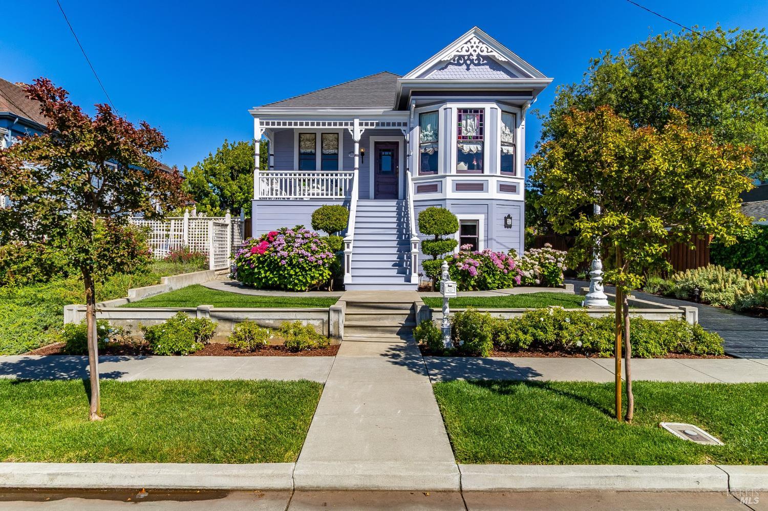 622-620 E 2nd Street Benicia CA 94510
