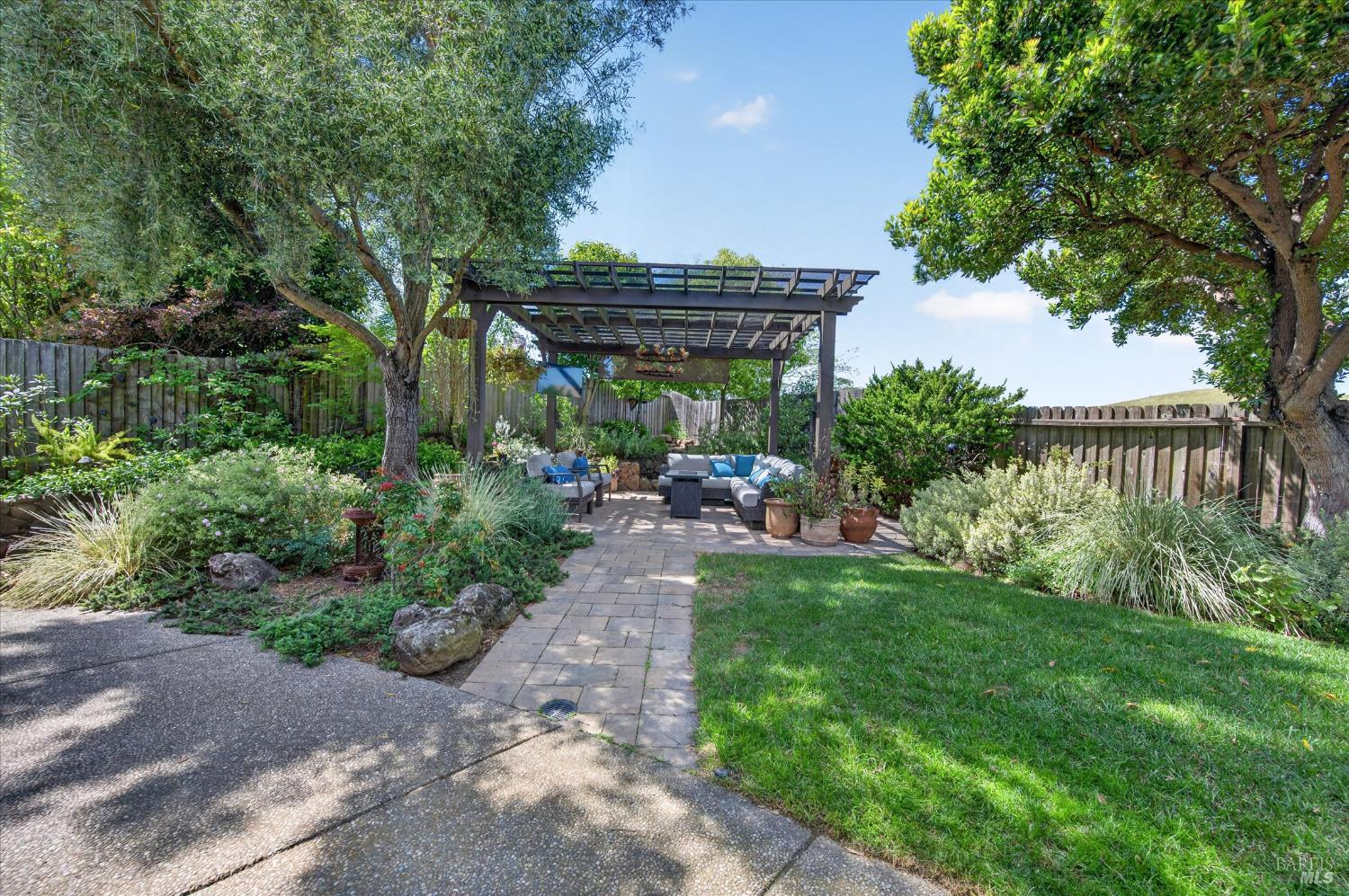 653 Windsor Drive Benicia CA 94510