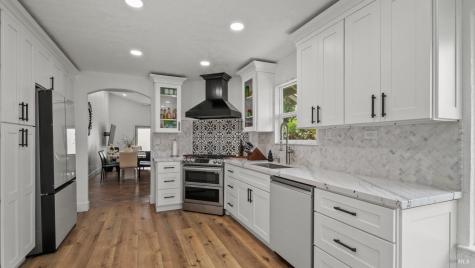 640 Elsa Drive Santa Rosa CA 95407