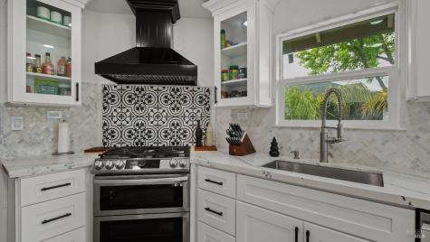 640 Elsa Drive Santa Rosa CA 95407