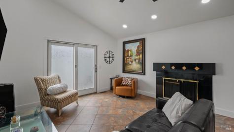 640 Elsa Drive Santa Rosa CA 95407