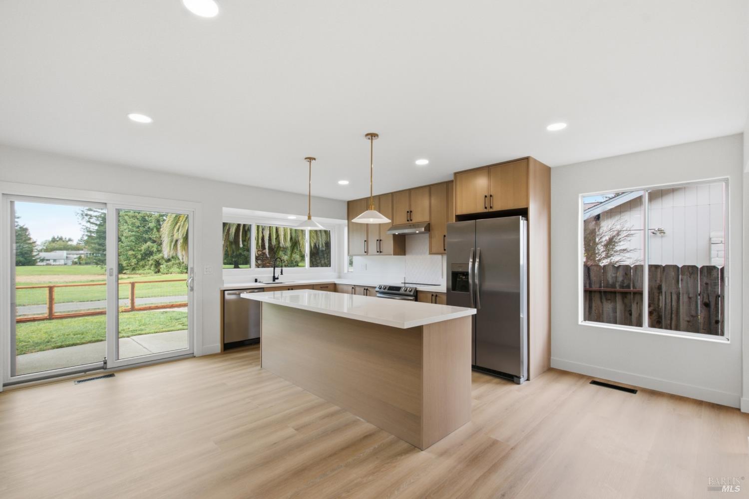 900 Hudis Street Rohnert Park CA 94928