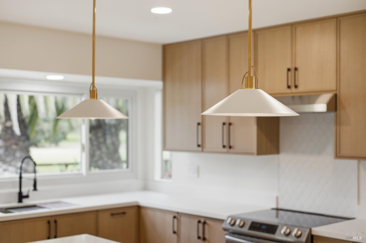 900 Hudis Street Rohnert Park CA 94928