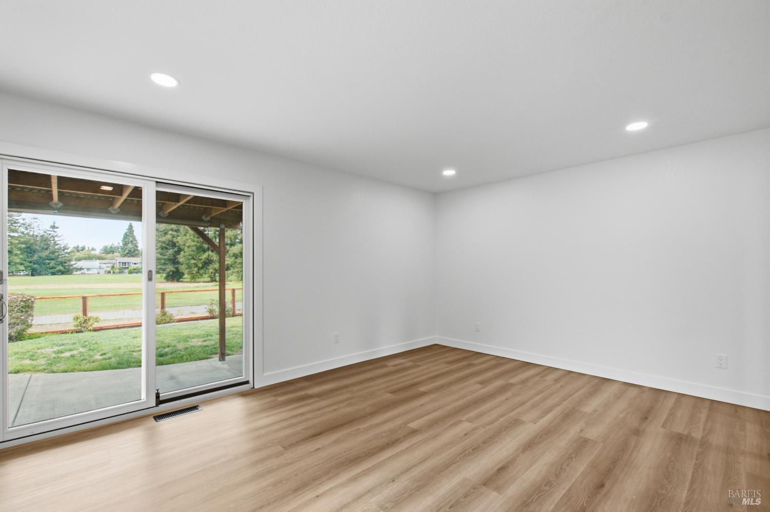 900 Hudis Street Rohnert Park CA 94928