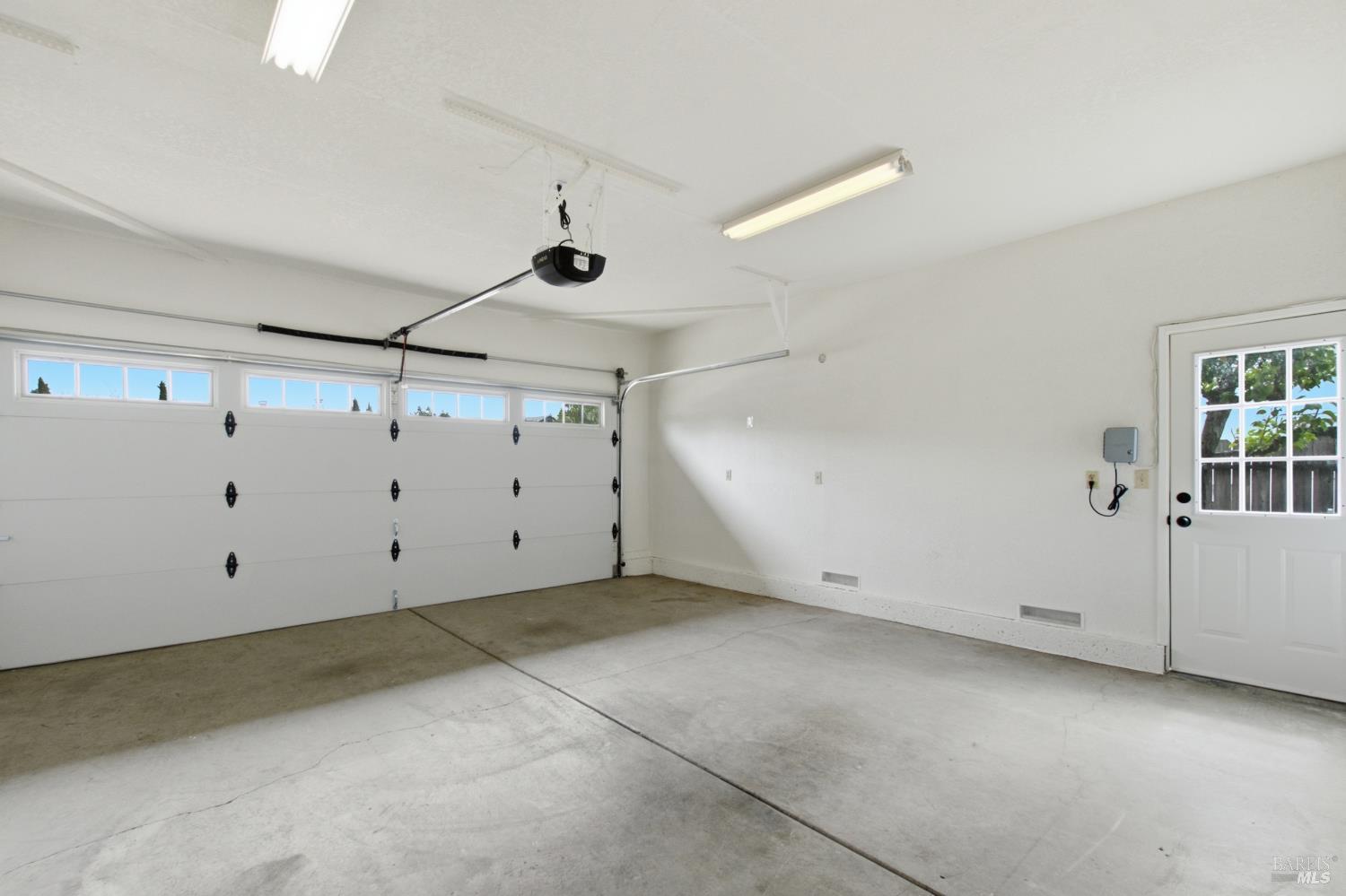 900 Hudis Street Rohnert Park CA 94928