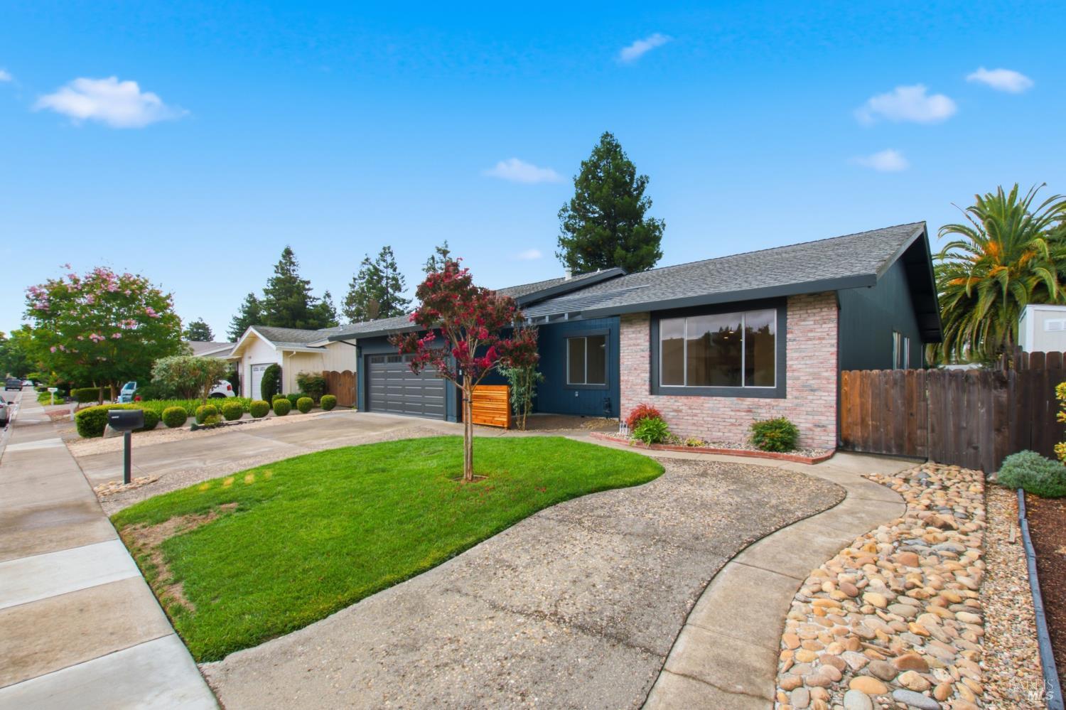 900 Hudis Street Rohnert Park CA 94928