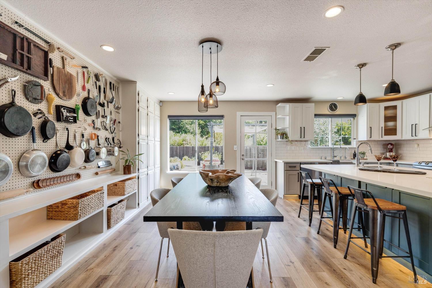 412 Arrowhead Court Vallejo CA 94589