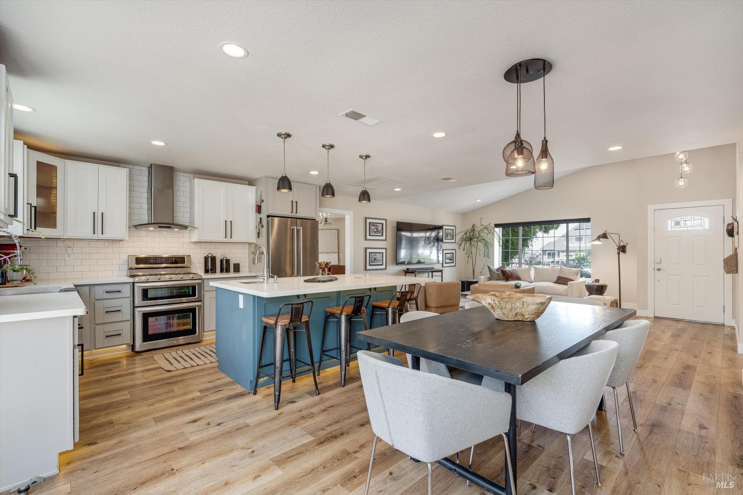 412 Arrowhead Court Vallejo CA 94589